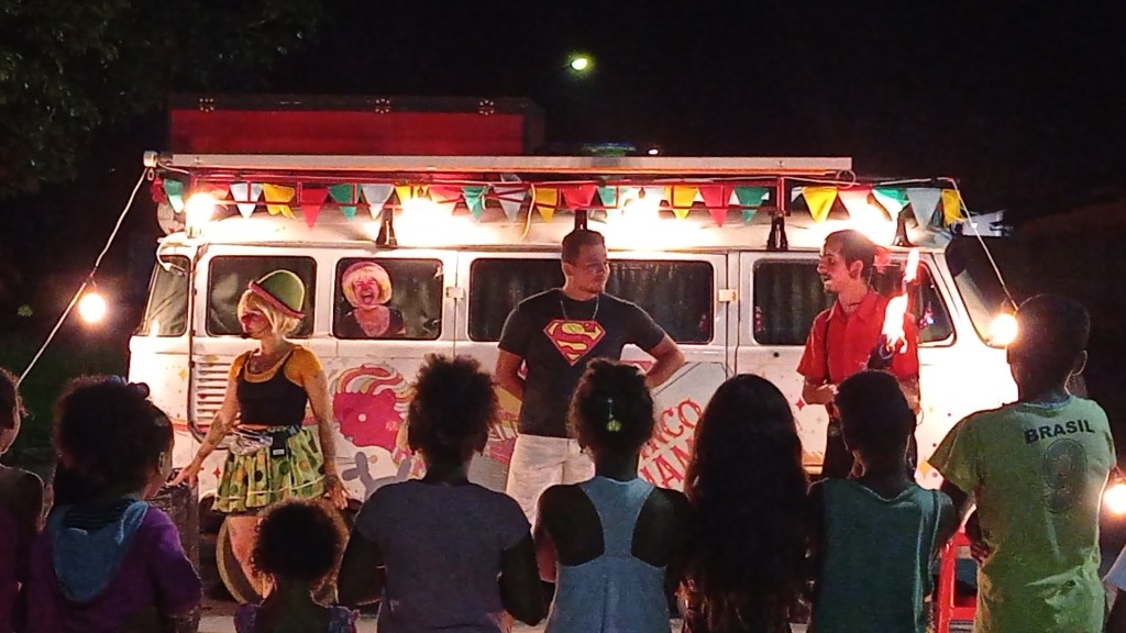 CIRCO MUAMBA NO&nbsp;VIOLA