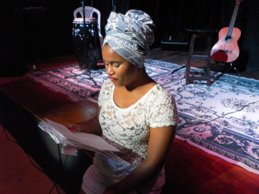 Flores de Dandara não tem medo de&nbsp;poesia