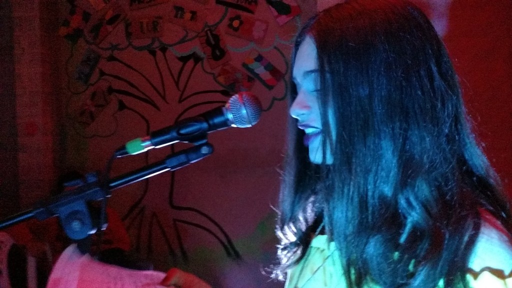 Poesia e resistência no viola