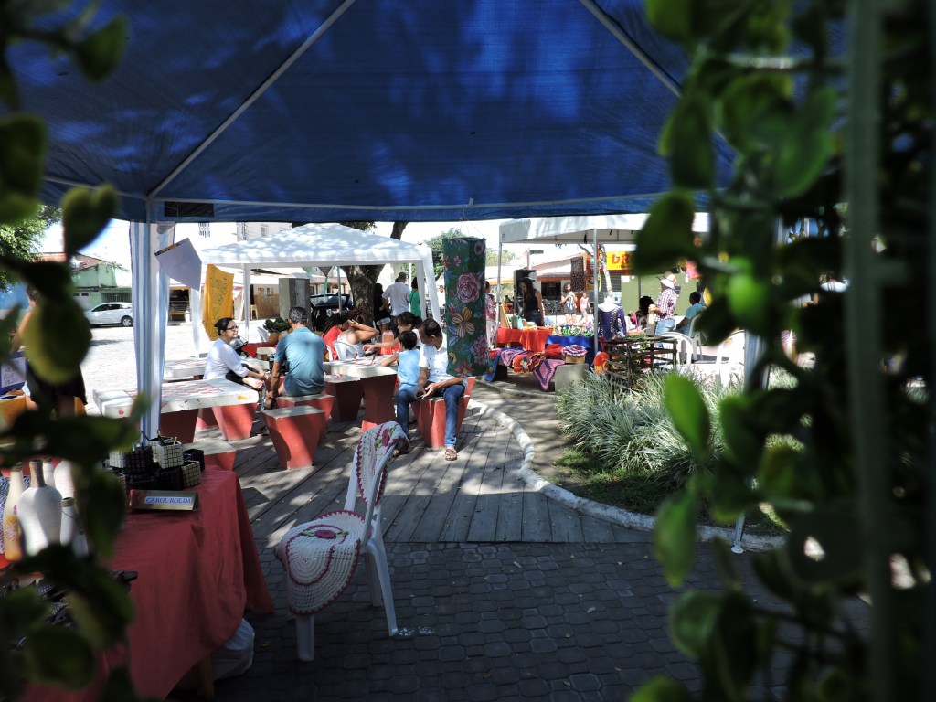 FEIRA NO PONTO DO&nbsp;VIOLA